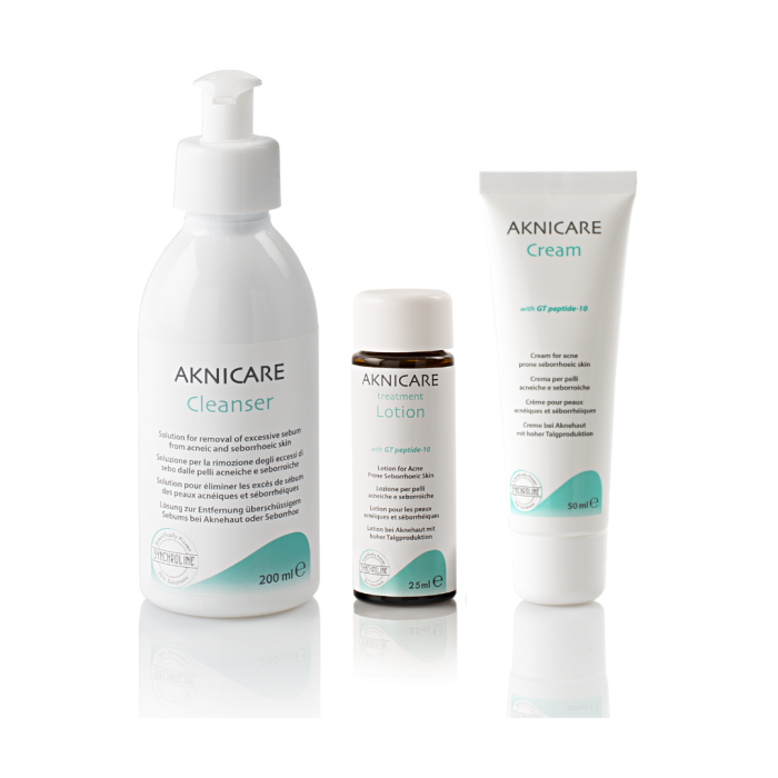 AKNICARE® ESSENTIAL CORE ACNE SOLUTION