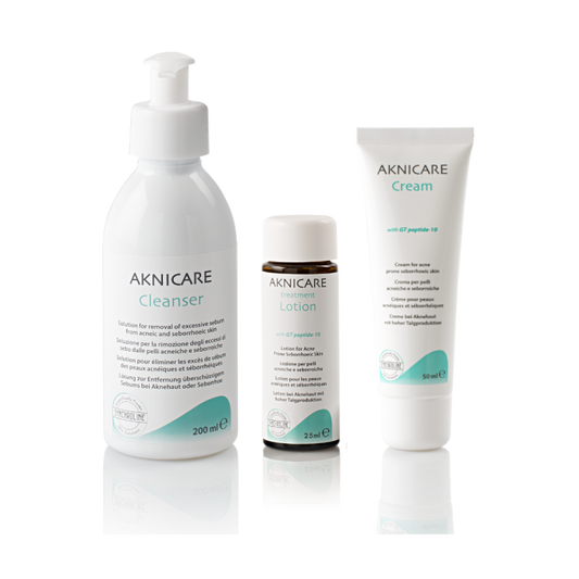 AKNICARE® ESSENTIAL CORE ACNE SOLUTION